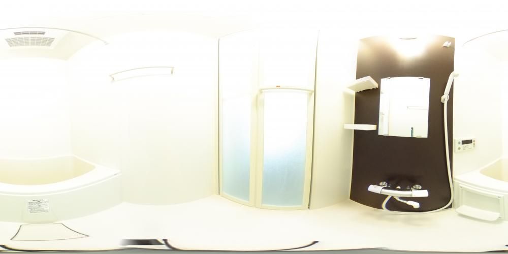 �o�X���[��