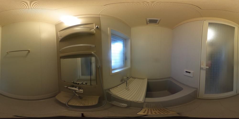 �o�X���[��