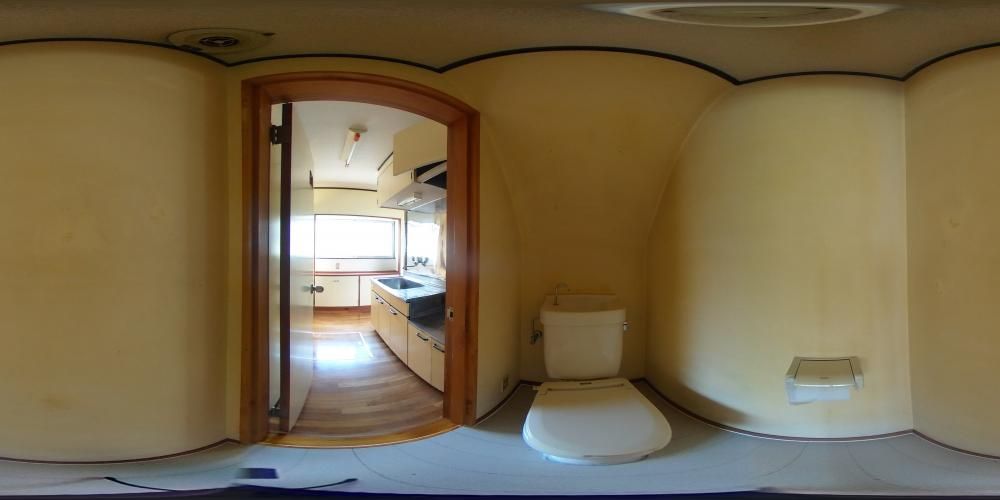 �o�X���[��