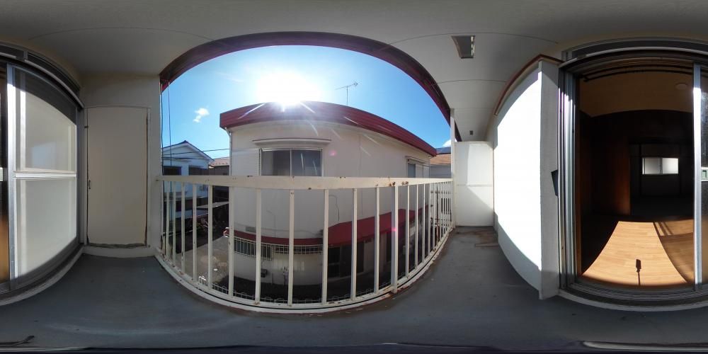 �o���R�j�[